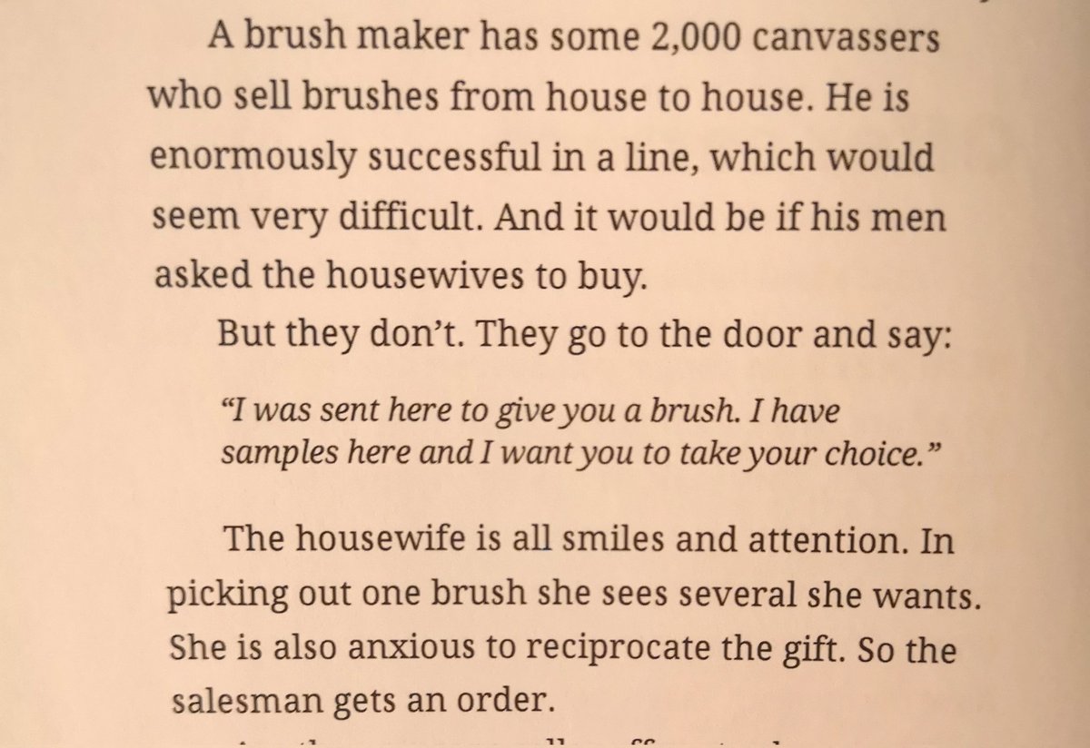 WellReadWeekly's tweet image. People are selfish, but also eager to reciprocate a gift.

Your ad should answer the prospect&apos;s question &quot;What&apos;s in it for me?&quot;

And if you offer something for free, the customer will feel a need to buy something from you in return. #wiifm #claudehopkins #scientificadvertising