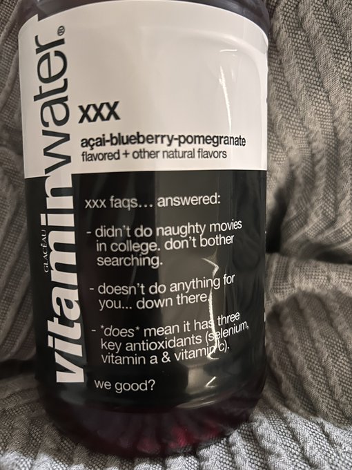 Why does my vitamin water think I&rsquo;m a perv https://t.co/aeAQUdQPCI
