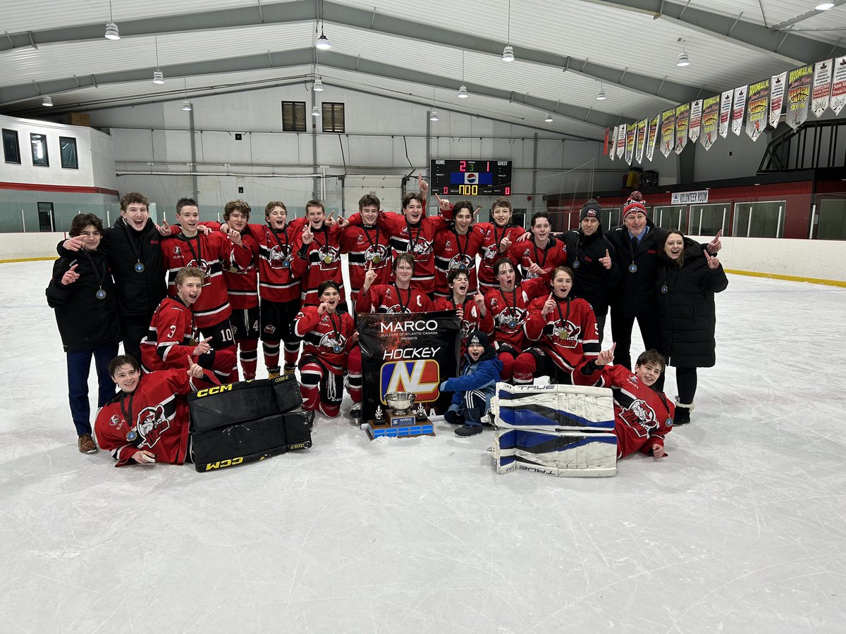 Huge congratulations to Pythons Kaiden Sahajpal, Ben Flemming, my nephew Ryan Jewer, and their <a href="/STJHitmenU15/">U15AAA Eastern Hitmen</a> on winning the <a href="/nlaaahl/">AAA News</a> U15 AAA Provincial Championship! Awesome final with the <a href="/TriComThunder/">Eastern Thunder U15 AAA</a>! Good luck representing NL at Atlantics in PEI! <a href="/SPJHPythons/">SPJH</a>