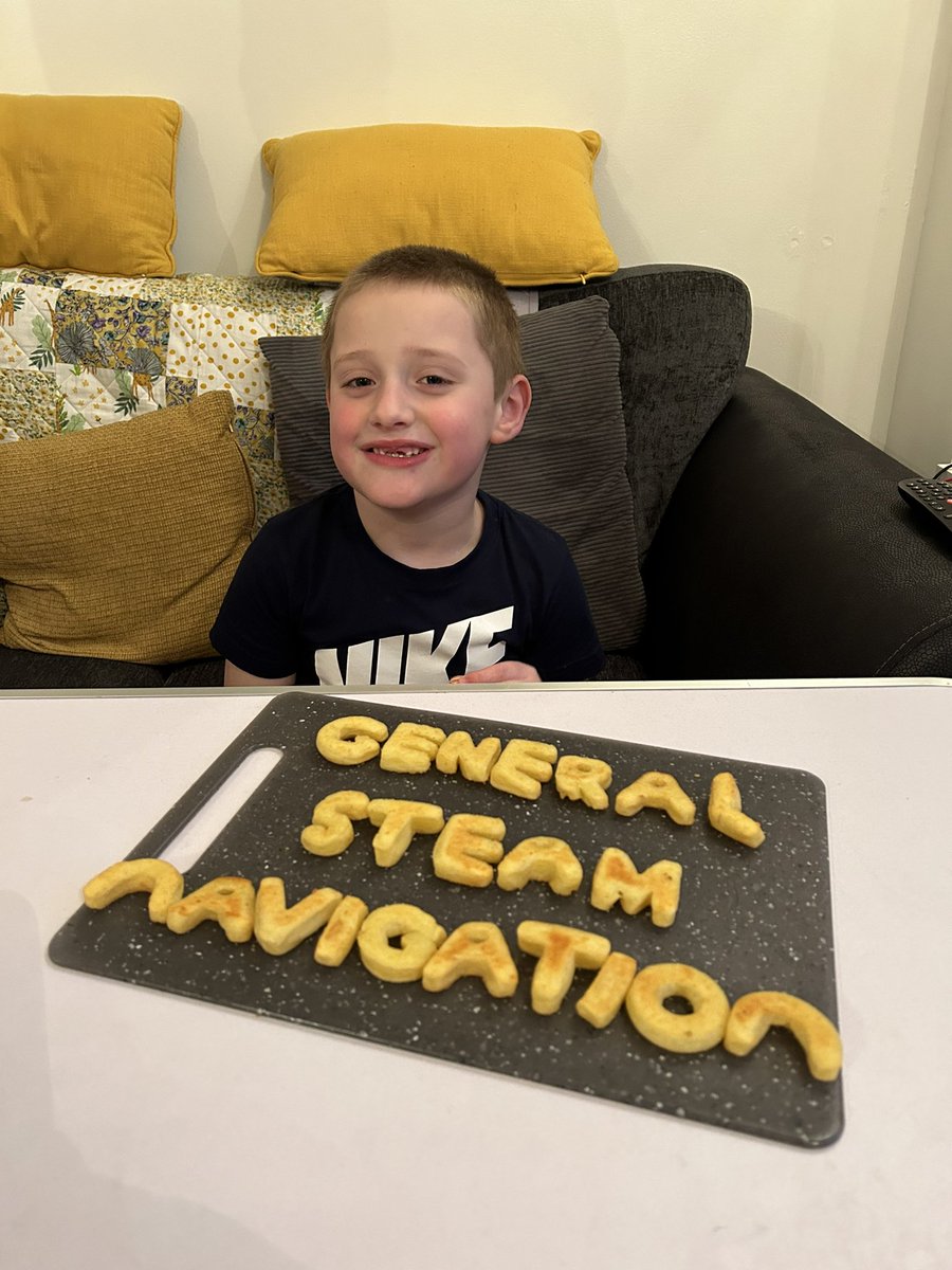 Steam locomotive of the day is General Steam Navigation as chosen by my son <a href="/35011GSN/">35011 General Steam Navigation</a>  🚂🚂 <a href="/BirdsEyeUK/">BirdsEyeUK</a> <a href="/alts1985/">Ashley Smith</a> #alphabites