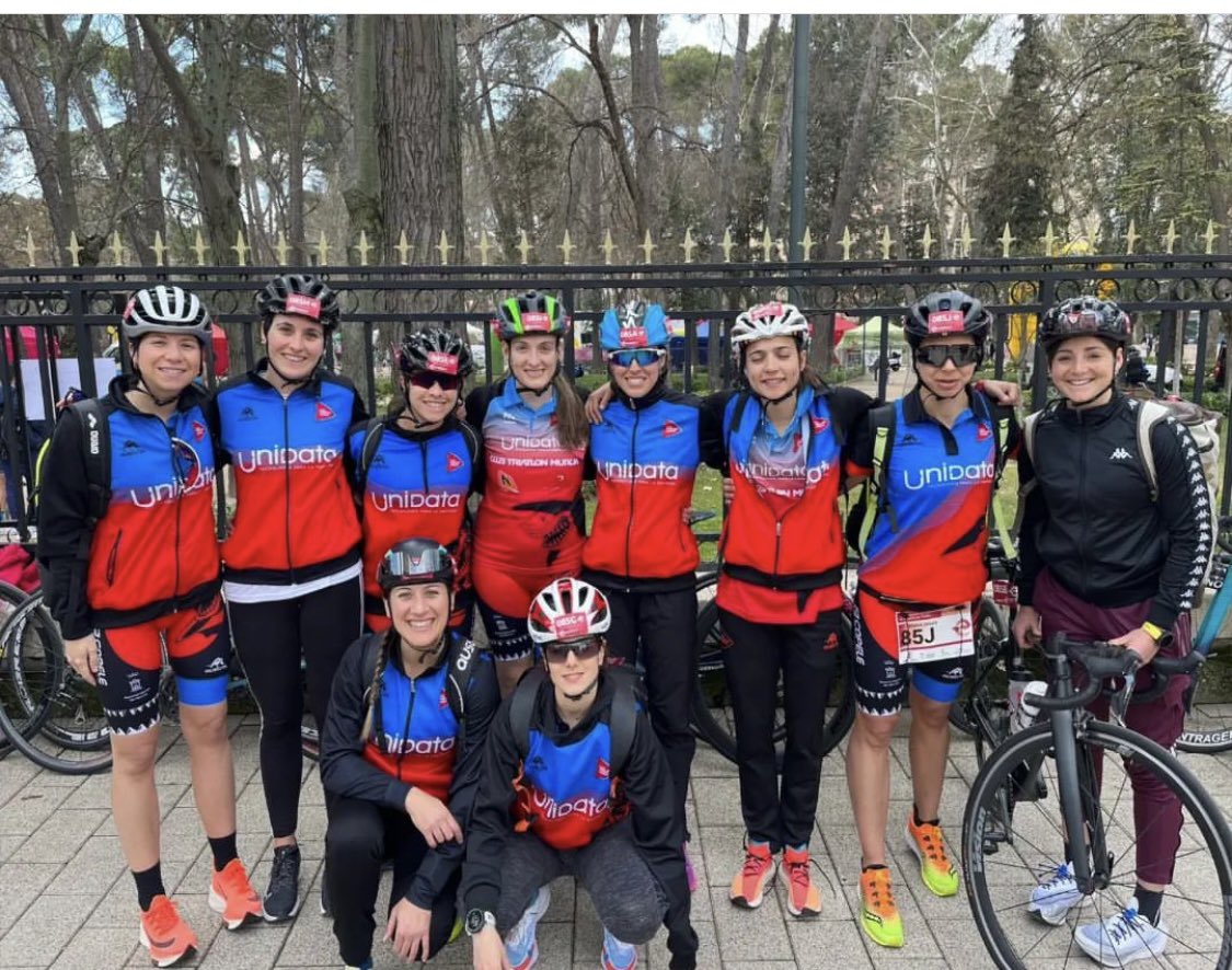 trimurcia's tweet photo. En segunda división compitió el equipo femenino de CT Murcia Unidata, finalizando en la posición 13, con 576. 

Hoy en los Relevos Mixtos el club murciano ha conseguido la posición 23 de la clasificación general élite. https://t.co/FnSzdwI2bg