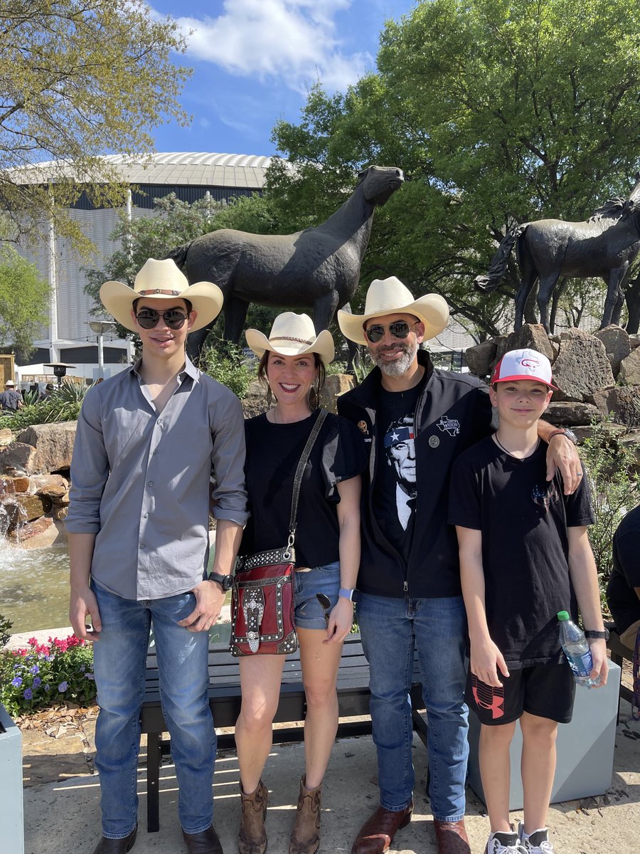 ⁦<a href="/RODEOHOUSTON/">RODEOHOUSTON</a>⁩