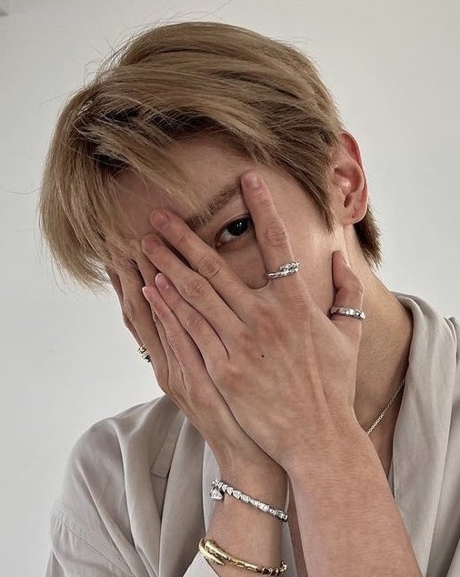 taeeeyongg's tweet photo. This genre of taeyong https://t.co/XcGN3W0Y7a