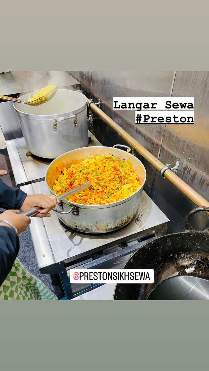 prestonsikhseva's tweet photo. One the streets to tonight. Fighting hunger together @prestonsikhseva #preston #pasta https://t.co/ycdpBKuoiX
