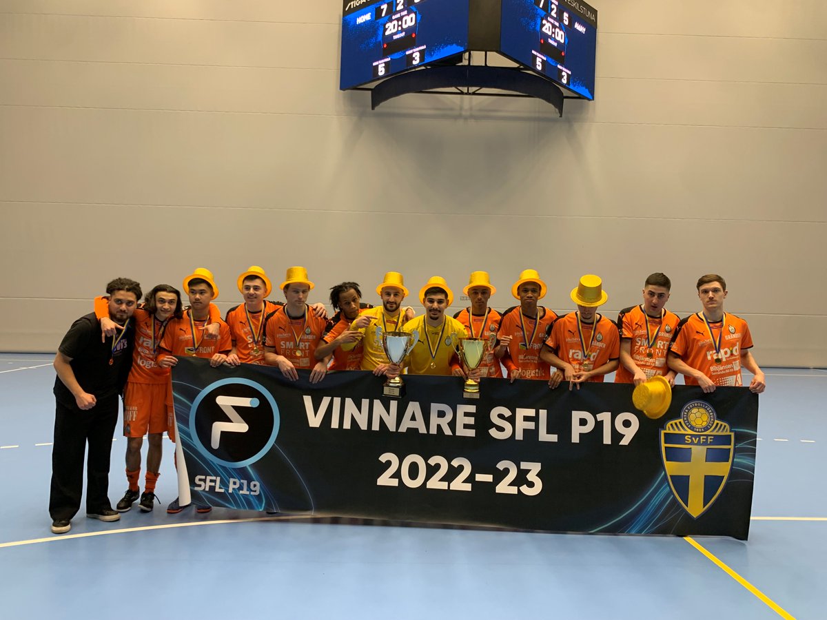 Stort grattis AFC Eskilstuna till vinsten av SFL P19 2022/2023!

svenskafutsalligan.se/nyheter/nyhete…

#sflse #swefutsal #futswe