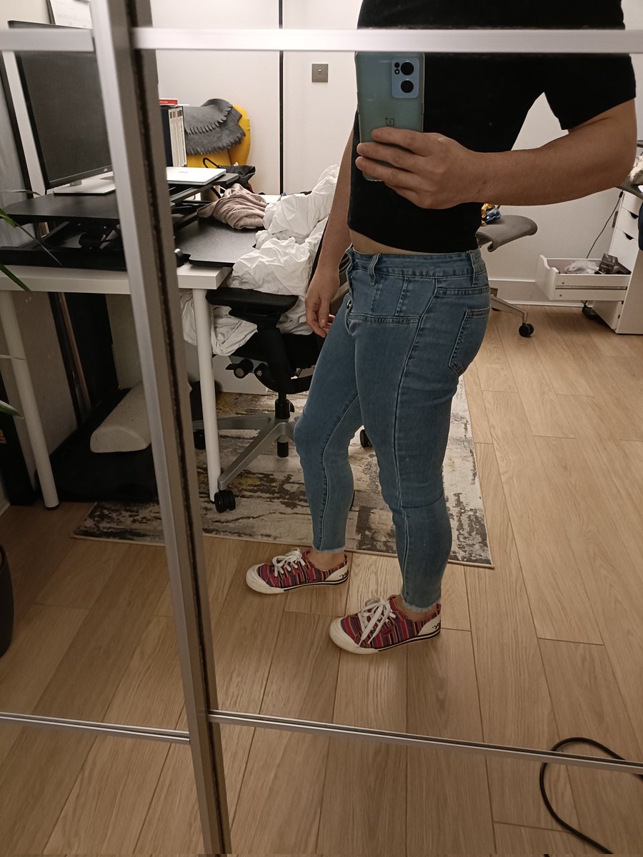sissychloe123's tweet photo. Slowly feminizing my wardrobe  inch by inch has lead to me wearing outfits like this out and thinking its "boy mode" https://t.co/4OgoHYptDI