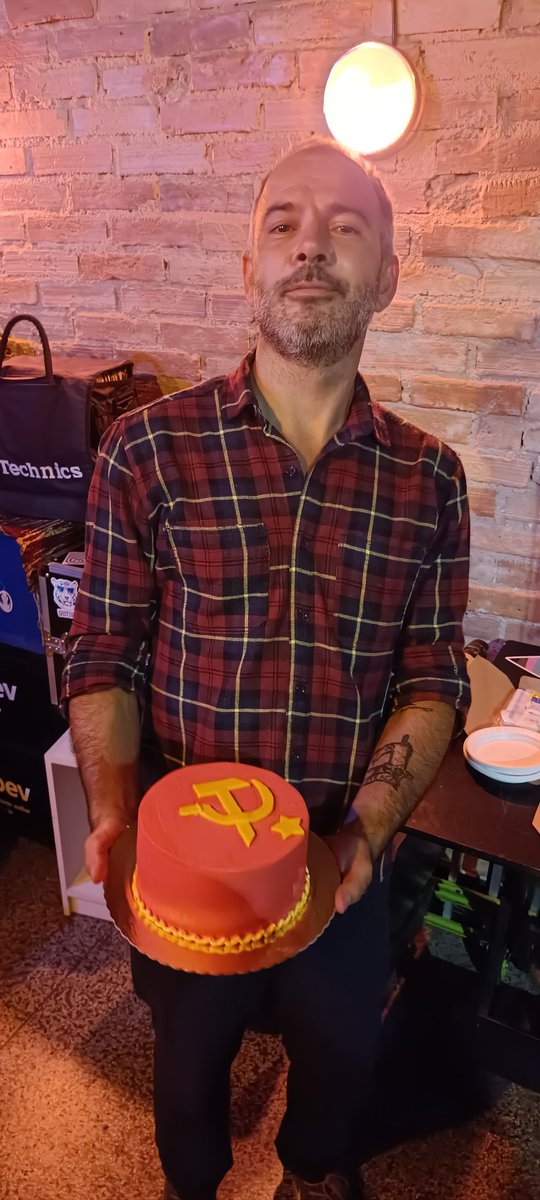 PetCaetano's tweet photo. 4.5 foi e vai ser incrível!!!
Tenho pessoas maravilhosas na caminhada ❤️ https://t.co/brPjls0gpV
