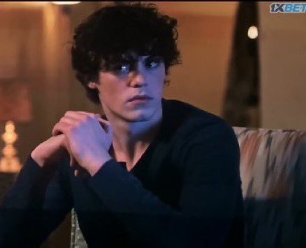 wandasrem's tweet photo. #Scream6 spoiler 

-
-
-
-

Scream VI is so unrealistic, you’re telling me no one wanted him? you’d have to put me on a leash to stay away from him. https://t.co/ZwW52QK8TQ