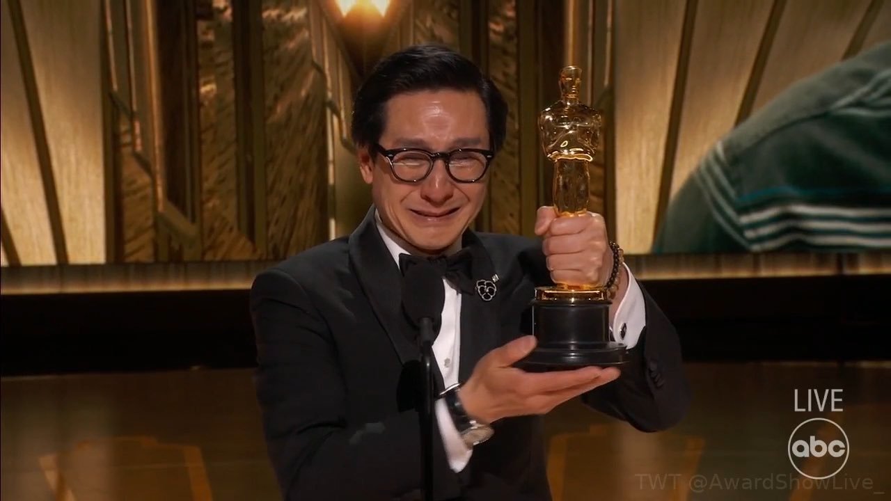 Ke Huy Quan winning an Oscar
