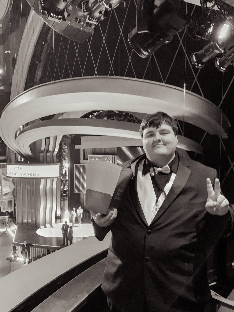 Cinemark's tweet image. He made it inside!

Jason, we are SO happy for you! Enjoy your night. ✨