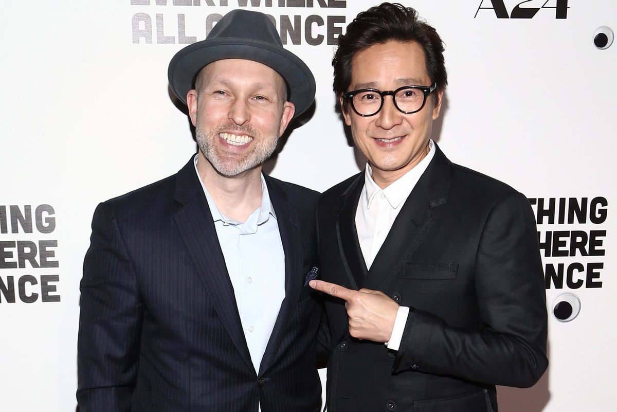 MikeBeauvais's tweet photo. In 1985, Ke Huy Quan and Jeff Cohen starred together in The Goonies.

Thirty-five years later, Jeff Cohen served as Ke Huy Quan’s lawyer to negotiate his contract for Everything Everywhere All at Once and now Ke Huy Quan won a damn Academy Award. #Oscars https://t.co/dpx1wyCecu