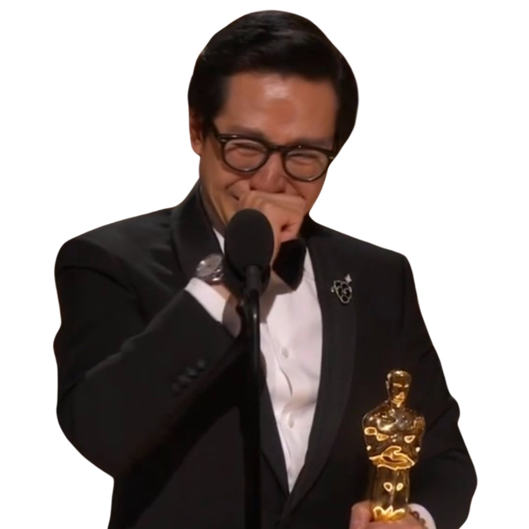 larryhuynh's tweet photo. Ke Huy Quan's win is not just big for Vietnamese and Asian Americans like me. 

It's big for EVERYONE who's been told there is no place for them at the table. 

"Mom I just won an Oscar!!" 

Damn right you did. THANK YOU.

#Oscars https://t.co/ADUcWjiFh5