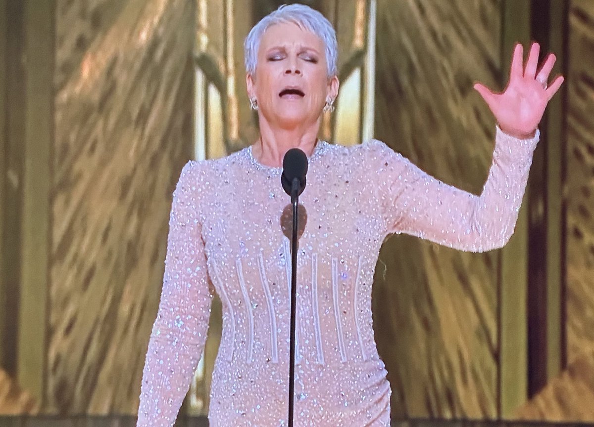 “Todos ganamos este Oscar”. - Jamie Lee Curtis #Oscar #Oscars