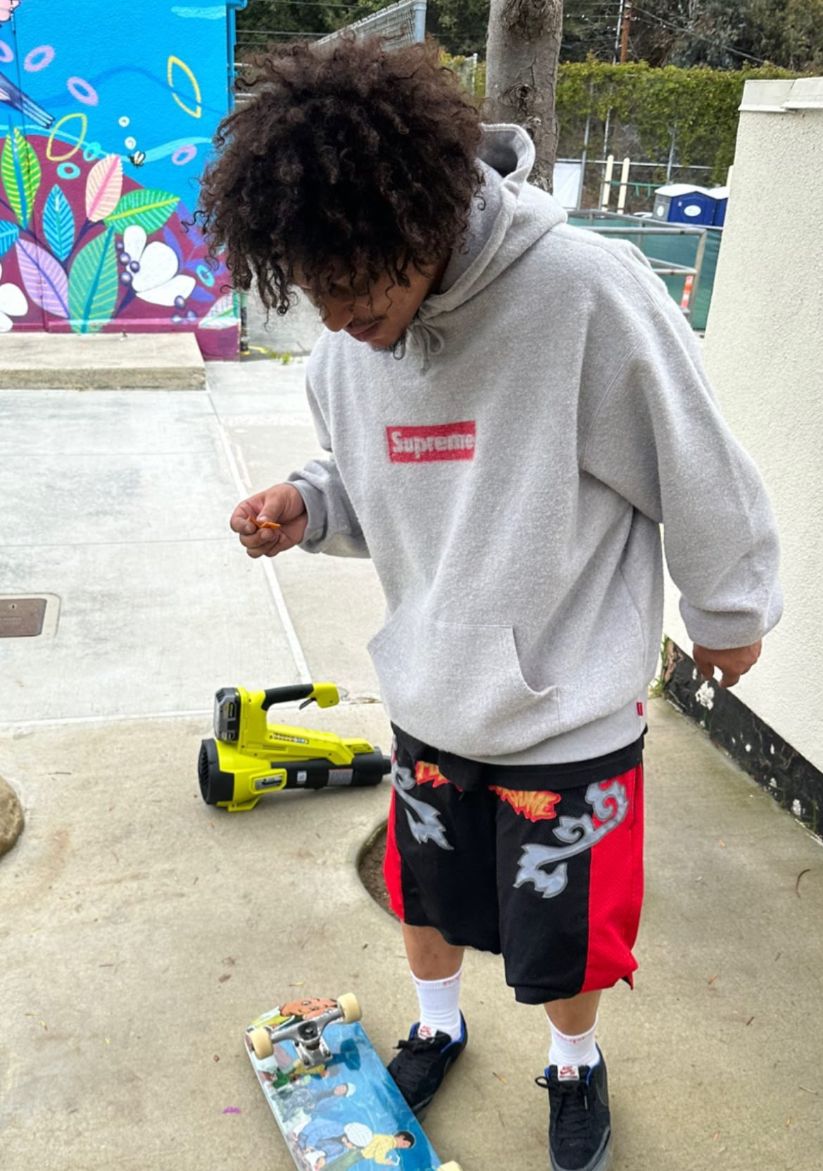Supreme Inside Out Box Logo Hooded Olive | gulatilaw.com