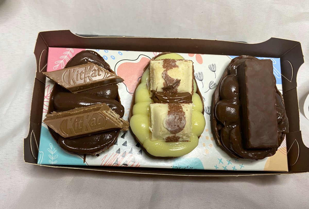 BrinaFreittas's tweet photo. Trio de mini ovos ! 
Nossa pré- páscoa começando com muitas delícias, não fique de fora dessa 🤌🏼🤤✅ https://t.co/OI82FlKiUM