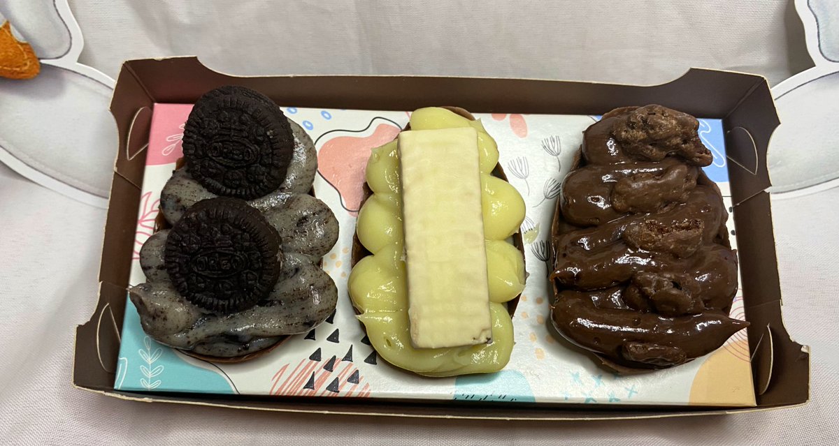 BrinaFreittas's tweet photo. Trio de mini ovos ! 
Nossa pré- páscoa começando com muitas delícias, não fique de fora dessa 🤌🏼🤤✅ https://t.co/OI82FlKiUM