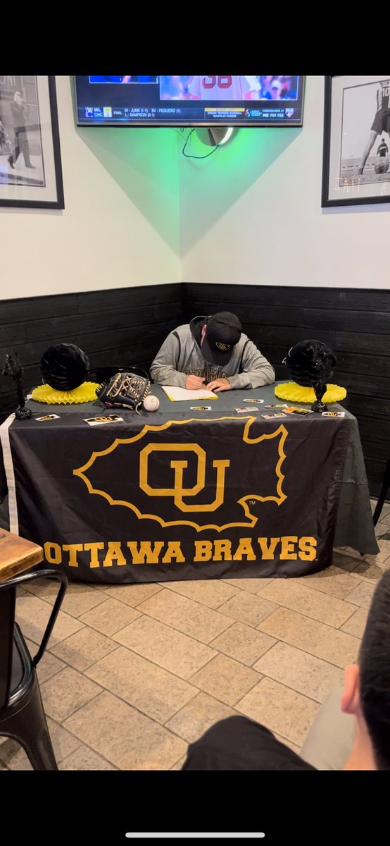 Officially a Brave🟡⚫️ Thank you to everyone who came out and supported me on my signing day I love you guys💛 <a href="/Ottawa_Baseball/">Ottawa Braves Baseball</a> @PBRArizona <a href="/mtpbaseball/">mtpbaseball</a>