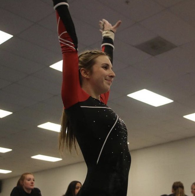 FranklinMADE_AD's tweet photo. STATE CHAMP!! Morgan Ruffing’s score of 9.800 on floor exercise tied an @MHSAA finals record!  Great student. Great athlete. #FranklinMADE 
@fhspatriots @RedGymnastics @DistrictLPS @TheColonyFHS https://t.co/9XbFxEhdUo