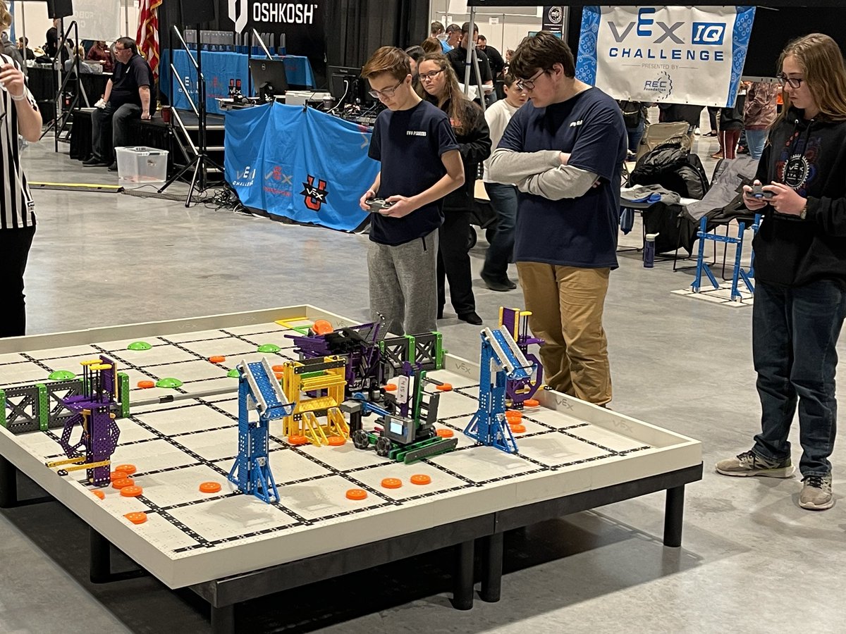 TechEdRocks's tweet image. Great effort by “2 Pirates “ at the VEX IQ State Championship today.  Finished 7th in teamwork finals. Congrats on a great season!@hssdbv @HSSD