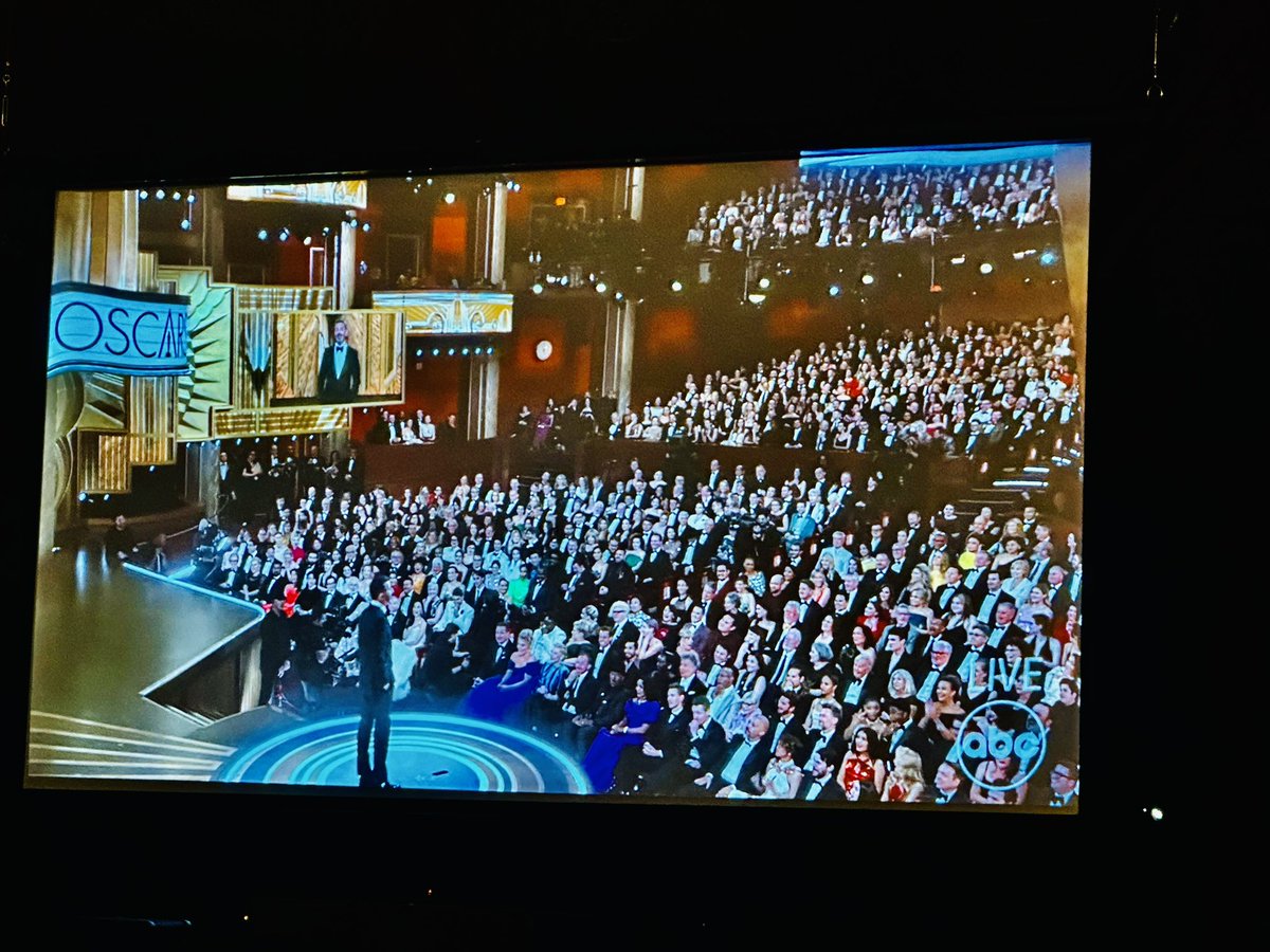 AlexaB_KahnMD's tweet photo. It’s not everyday your PD’s Documentary Short Film is up for an Oscar ❣️🎟️🎞️🎬🎥 @SeeFisch 

STRANGER AT THE GATE ❤️Message of grace , hope &amp; forgiveness 
https://t.co/01ZfRSSAib 
#Oscar2023 @Malala @JSeftel @NewYorker @Together_Films @Tribeca @The2050Group @TheAcademy @Variety https://t.co/HnFUqrDvGn