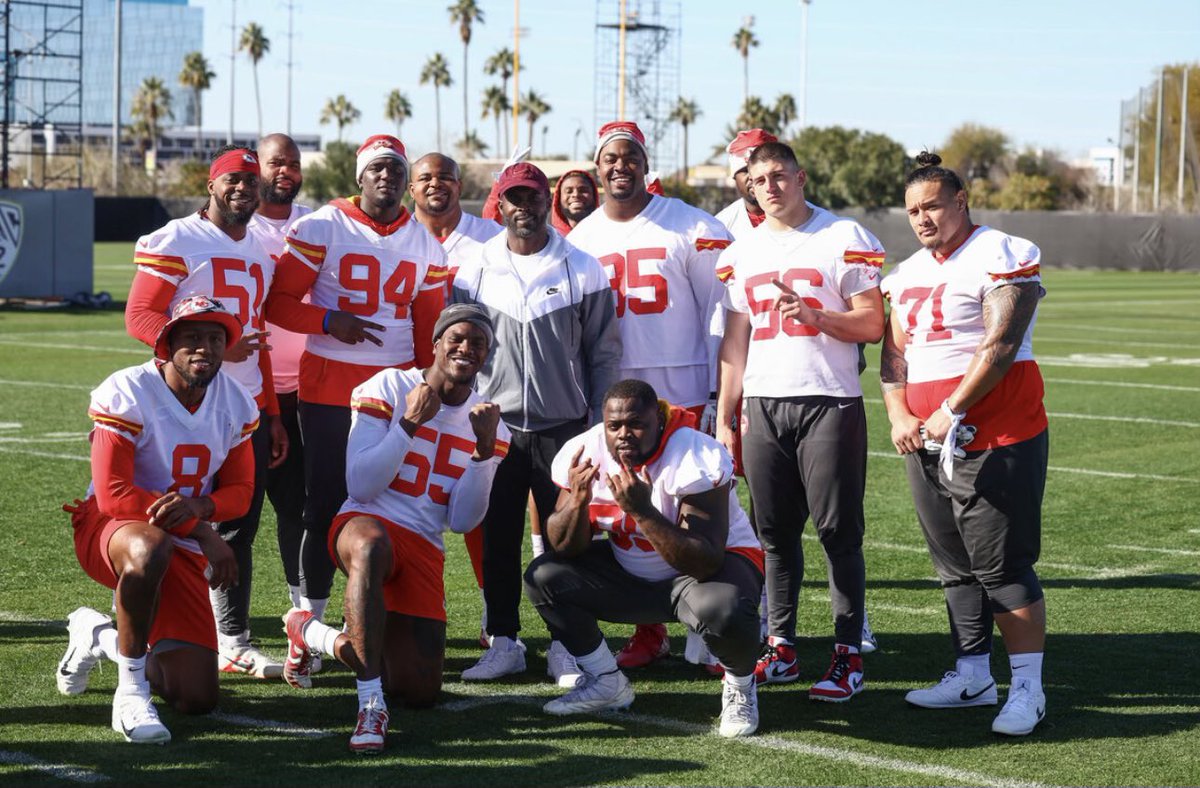 Frank Clark tweet media