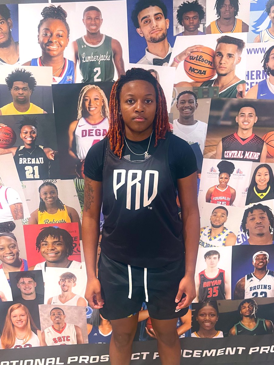 PRO_Movement1's tweet photo. ‘24 @LaneKenwanna (Morgan Co.) had a very nice showing. Junior prospect that is aggressive downhill and can score it.
Seeing the development she’s made over the last calendar year, we expect Lane to have a breakout senior season✔️
#PROElevation
#SpringShowdown https://t.co/n4dpGamfjz