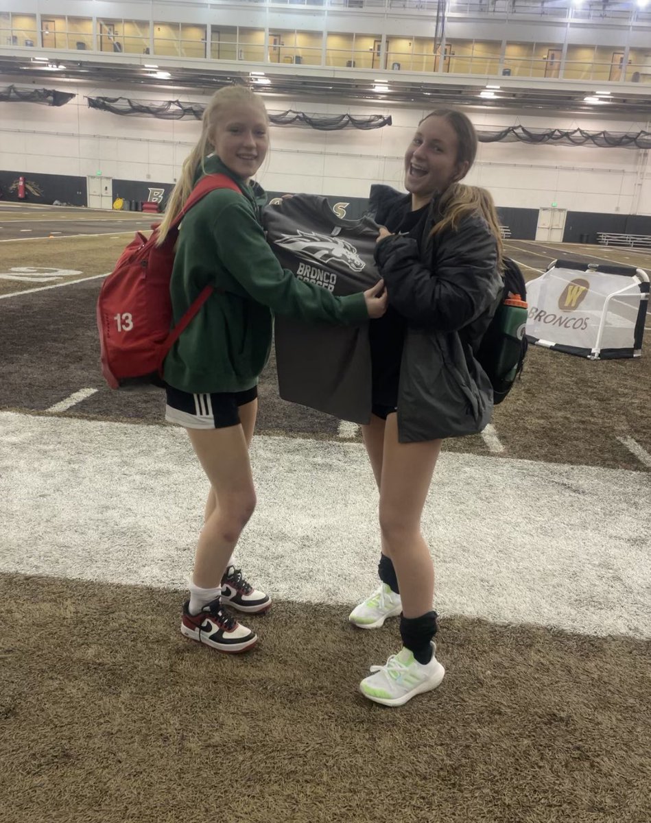ameliastreb7's tweet photo. Thank You @WMUWomensSoccer for a great ID camp and competitive day of soccer! Go Broncos! https://t.co/2uzs6Rc45B