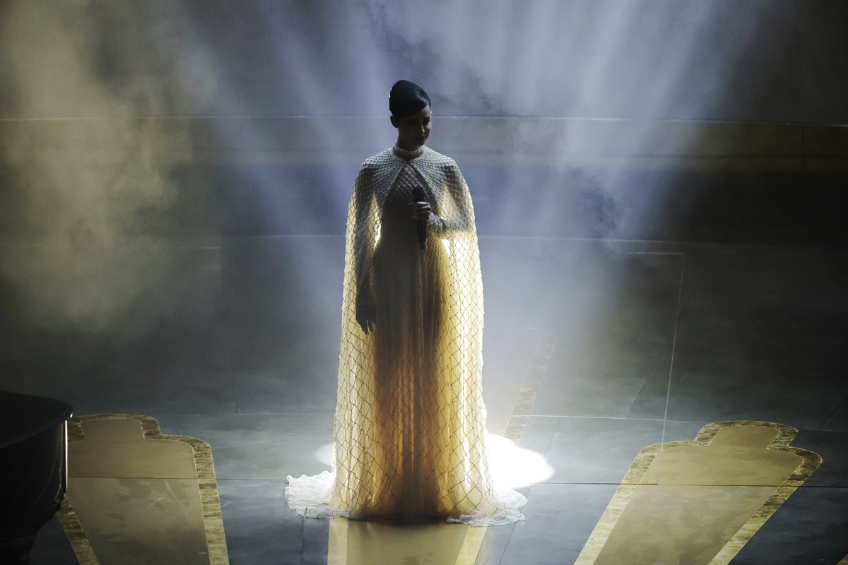 umusicbrasil's tweet image. Isso aqui foi a história sendo escrita! @SofiaCarson #Oscars