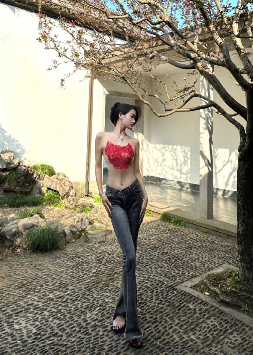 flowers and beautiful📸
春来无事，只为花忙😍 https://t.co/ic1iyKyjXX