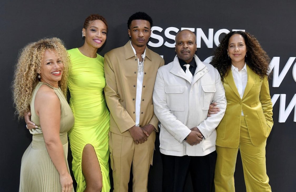 SwaggerNATION2's tweet photo. Team Swagger, actors (Shinelle Azaroh and Isaiah Hill) producers, (Monique Floyd and Gina Prince-Bythewood) and the Godfather— the director of Swagger Reggie Rock Bythewood hit the red carpet at the Essence Women of Hollywood awards. #swagger #appletv #swaggers2 https://t.co/6gCUCWBwWU