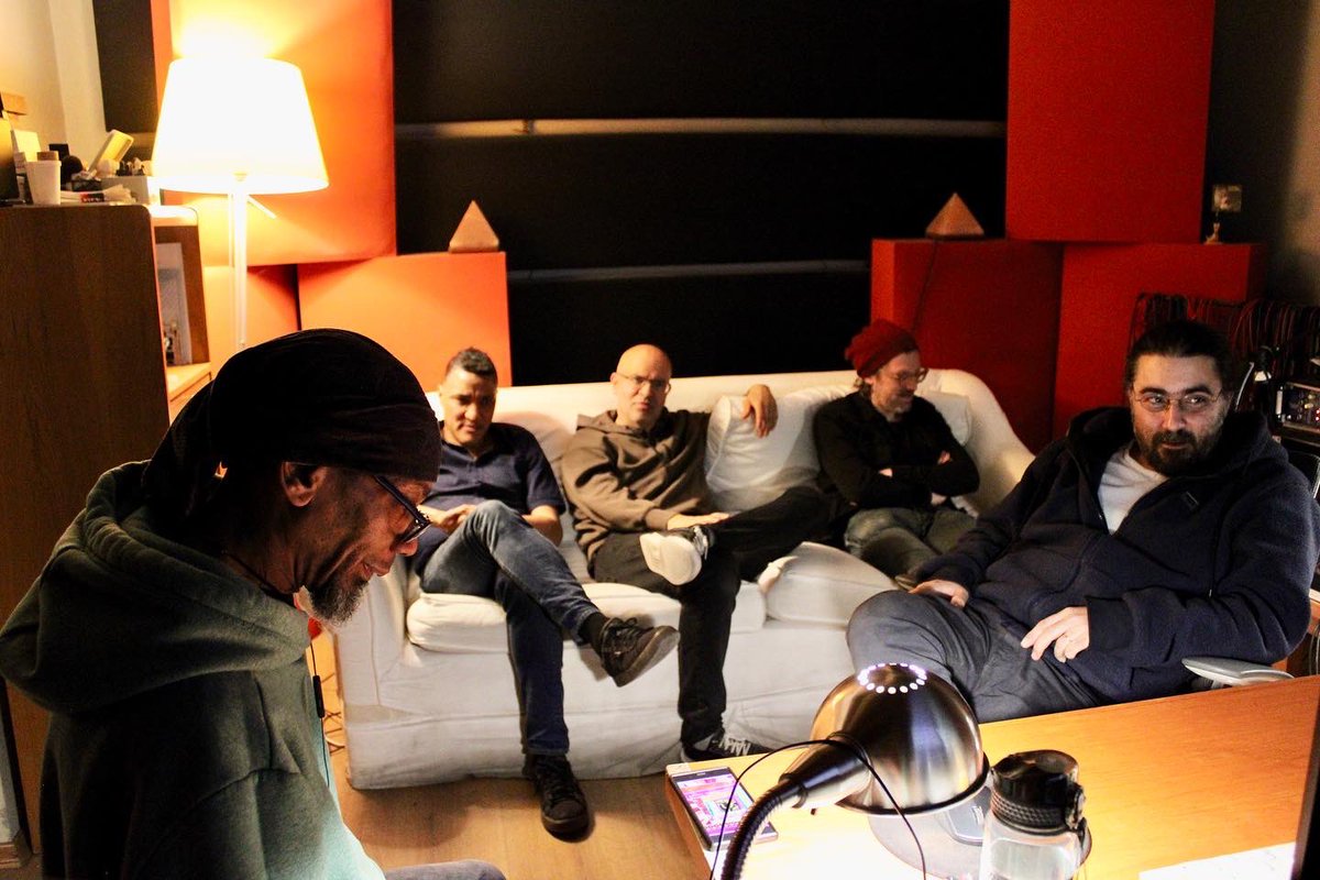 buraksulunbaz's tweet photo. Timuçin Şahin’s Flow State upcoming album recording session Hayyam Stüdyoları @TimucinSahinmus @Kalan_Muzik @reggbass @seanrickman @darkbluenotes @SeslerDenizi https://t.co/ivP2m2PV8I