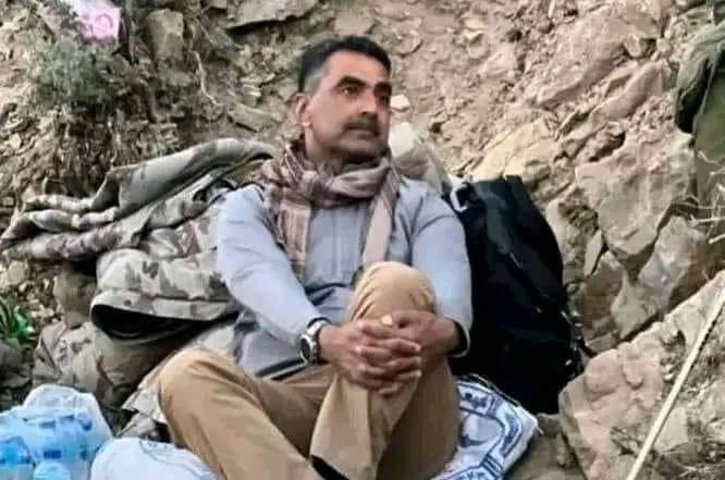 SharafatPTIReal's tweet photo. ہم لوگ اچھے کرداروں کو ہمیشہ یاد رکھیں گے 
اللہ پاک شہید جنرل سرفراز صاحب کی مغفرت فرمائے امین https://t.co/q2n2xYX2OW