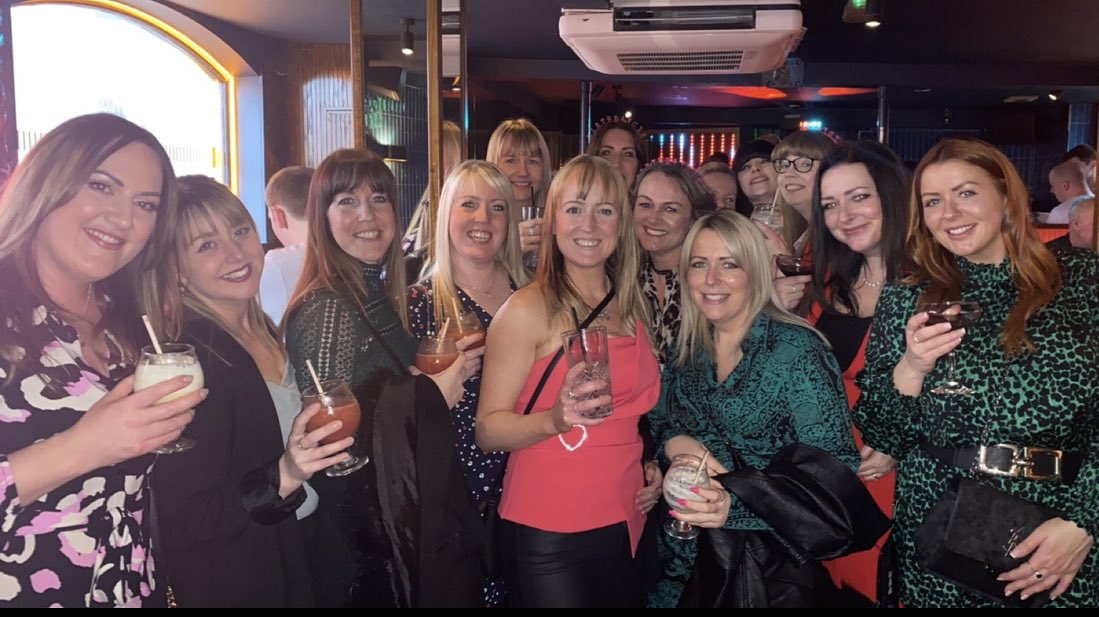 vjsclare's tweet photo. Girlie weekend for Sarah’s 40th ❤️ https://t.co/x1umEYUUo9