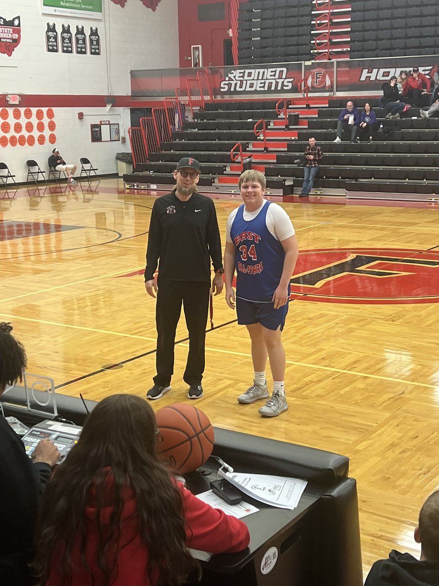 👌🏼3️⃣ POINT CHAMPION!!!!!!!!

Evan Miller (<a href="/Evan49874473/">Evan</a>) is your 3PT Contest CHAMPION of the “Clear Choice” Fostoria East/West All-Star game with a score of 18!! 

👏🏼🐻‍❄️ SHARP SHOOTER!