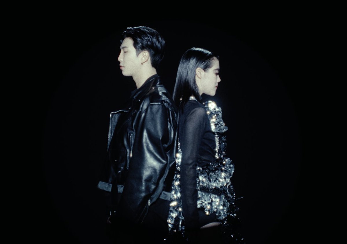 UTAEON's tweet photo. [PRESS] BTS's RM &amp; 'Hwang Soyoon' collaboration single "Smoke Sprite"

All types of articles are good, including discovery articles, reviews, and interviews.Let me know if you have any further questions. https://t.co/8gFSca1gWj