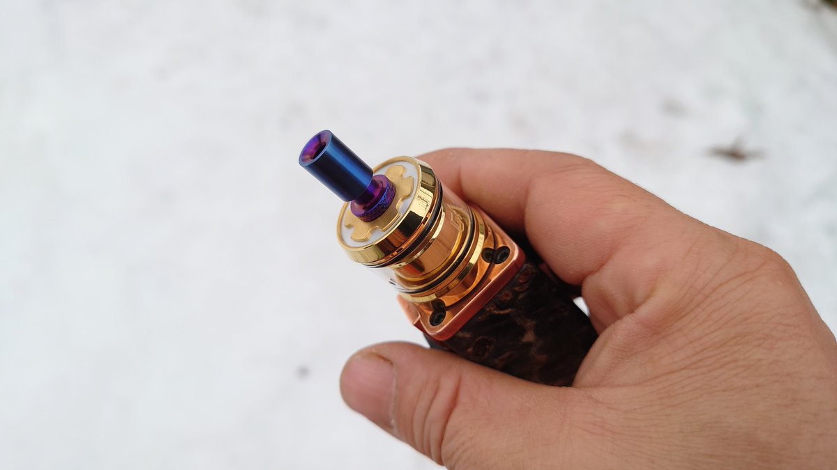 CebrjowHwScHCkj's tweet photo. 皆さんおはよっチェ😆👍今週も宜しくご安全に🙇💦#GatubCrafts Buhi LE + #GEARrta + #SPICEドリチ 😋💦#VAPE #vape好きな人と繋がりたい #VAPE好きと繋がりたい #VAPE初心者  #Gatub #Stabwood #OFRF #WOTOFO https://t.co/8ry33UAvg2