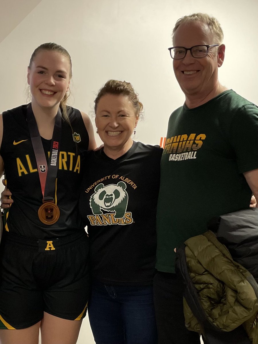 Bronze for our girl and the U of A Pandas basketball team at U sports Nationals. So proud of this amazing team. Thx for giving us so many reasons to cheer!!