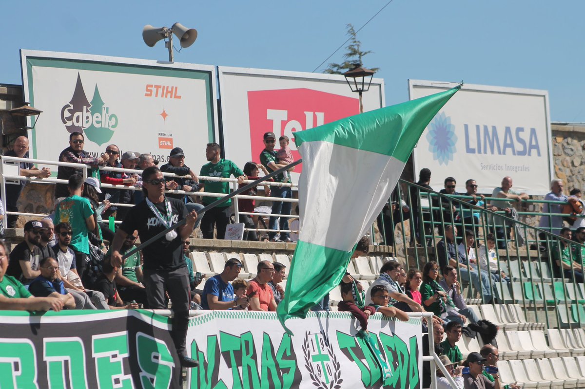 Lo que hemos vivido hoy será muuuuuy difícil de olvidar 😍

🤯 𝗨𝗡𝗔 𝗔𝗨𝗧𝗘́𝗡𝗧𝗜𝗖𝗔 𝗟𝗢𝗖𝗨𝗥𝗔 🤯

Sólo algunos privilegiados podrán decir: “Yo estuve allí”