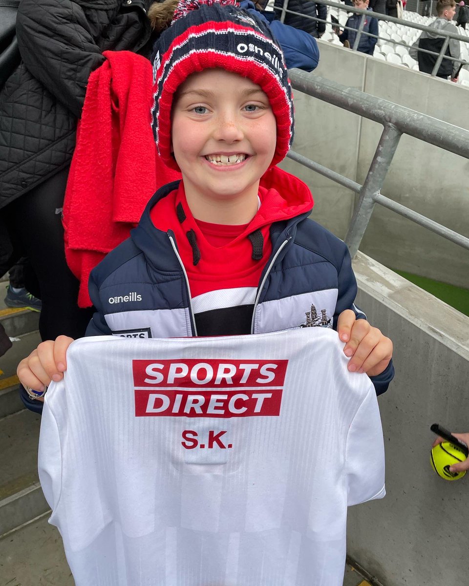 Thanks @officialcorkgaa and @sportsdirectireland for a truly special day. An real honour for Daniel and lifelong memories being Cork mascot. Topped off by @shanekingston8 giving him his training top #GAA #Family #BorntoPlay