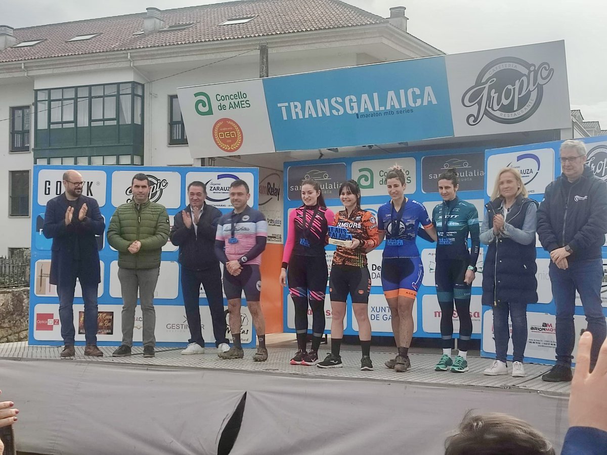 PopularesAmes's tweet photo. 📆Deixámosvos un resumen do noso fin de semana.

O sábado estivemos compartindo un bo cocido cos veciños de Ortoño.

O domingo estivemos disfrutando da proba Transgalaica. Parabéns a todos e desexarlle unha pronta recuperación os ciclistas accidentados. https://t.co/ZL2tGZJYSc