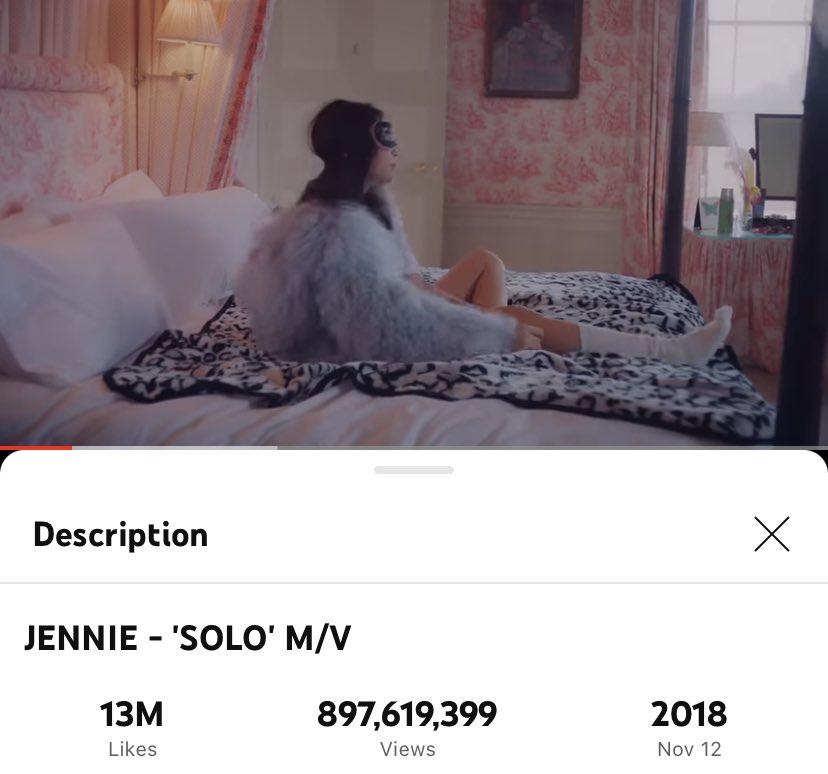 jenruly's tweet photo. @jenniebpchile i need #StreamSOLO900M https://t.co/J541zZLzfD
