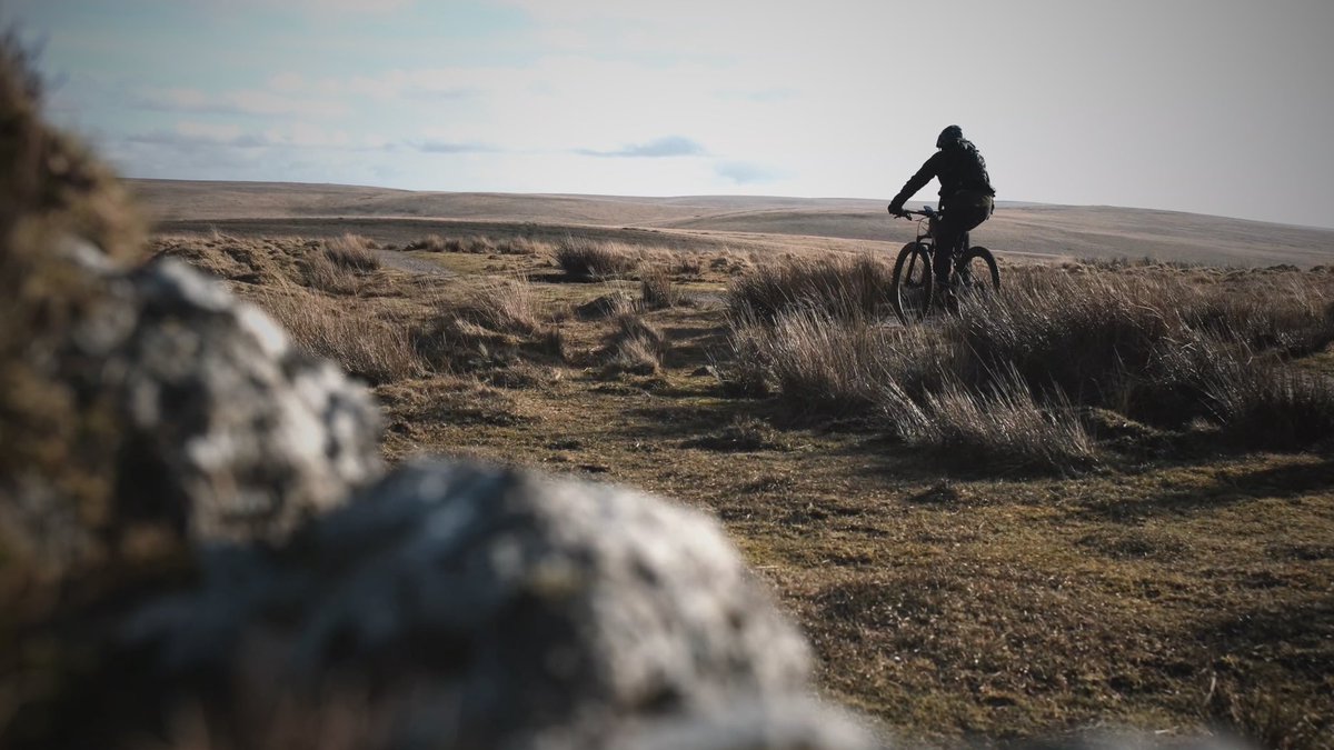 mtbbikepacker's tweet image. A few more stills from my latest film, A Local Loop, that has now been published. This film follows a small ride that takes in a wonder ful mix of terain from a popular area of  Dartmoor close to Princetown : youtu.be/-uNOYecM7zM
#sondersignal #alpkit #Dartmoor