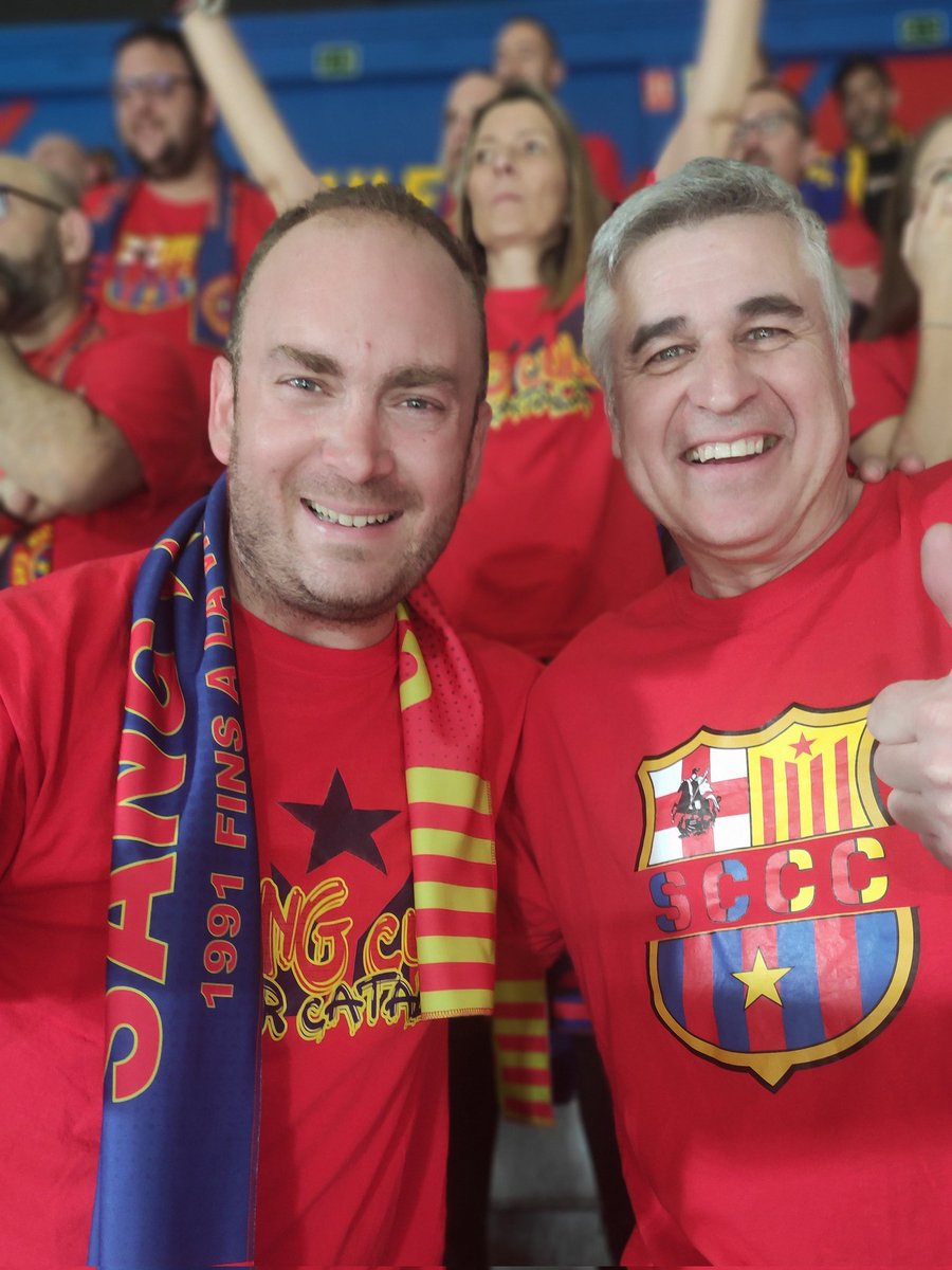 JSendarrubias's tweet photo. VISCA el Barça Sempre!!!!! ♥️🔵
#SCCC
#SangCule
#SangCuleCorCatalà
@sangculeoficial @FCBbasket @chaco1983 @FCBPenyes @ConfePenyesFCB https://t.co/gLthI9II5e