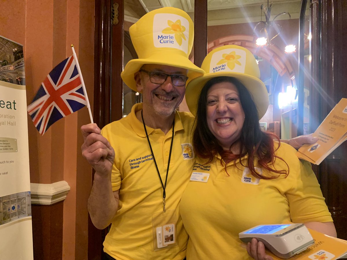 MCNorthYorksGem's tweet photo. The epic @GrimethorpeBand @NickHancock all here tonight  to supper @mariecurieuk #daffodilproms @RoyalHallEvents #brassband https://t.co/r2N8tTvOuf