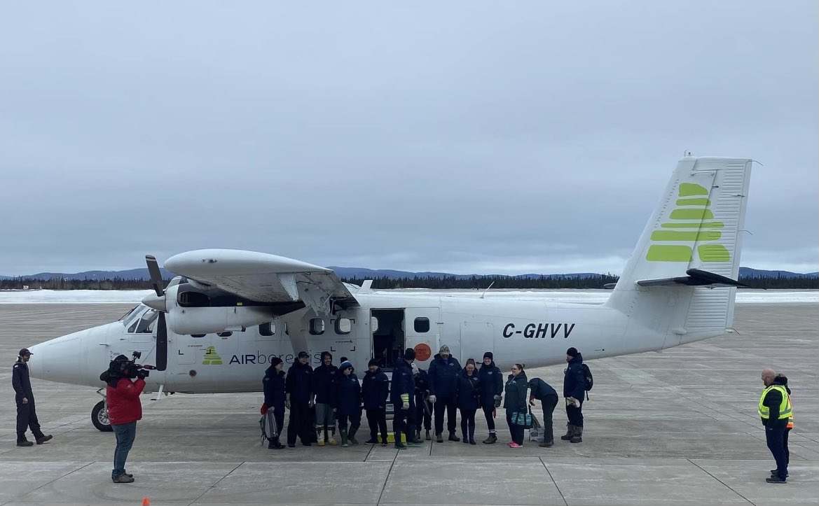 LisaVDempster's tweet photo. There’s an extra spring in everyone’s step, excitement in the air as teams arrive from across #Labrador for the #2023labradorwintergames HQ’s was a busy spot as they did last minute prep for the opening tonight. Let the Games begin!!! @OLA_GovNL @TCAR_GovNL https://t.co/swM7J5Q97o