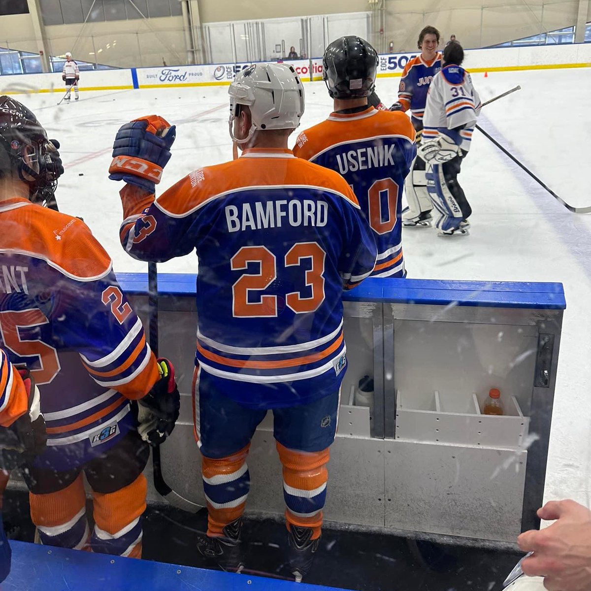 gordbamford's tweet photo. Musicians win the 2023 Juno Cup 4-3!  
💙🏒🥅🙌🏼🧡
@TheJUNOAwards @EdmontonOilers @MusiCounts 
@IceDistrict 
#JunoCup https://t.co/QbNyWUdsY2