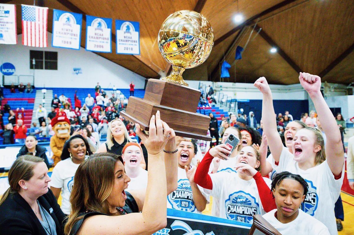 sacredheartuniv's tweet photo. CongratSHUlations to @sacredheartwbb! You are the 2023 #NECWBB Champions! 🏆🏀💍 

#WeAreSHU #NoExcuses https://t.co/hWbNDWobeT