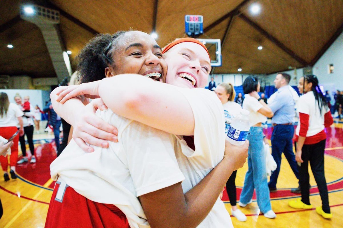 sacredheartuniv's tweet photo. CongratSHUlations to @sacredheartwbb! You are the 2023 #NECWBB Champions! 🏆🏀💍 

#WeAreSHU #NoExcuses https://t.co/hWbNDWobeT