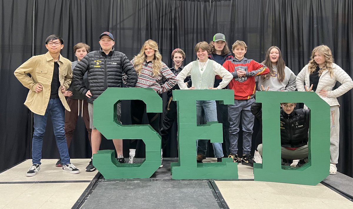 Eighth-graders at Healy' Tri-Valley School gave their SED (Students Educating Denali) talks last week - overcoming fear of public speaking and sharing what is important to them.