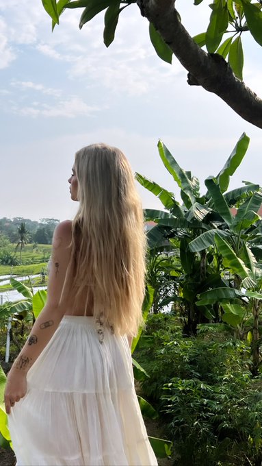 Nature baby 🌴 https://t.co/lP1lbDwo3L